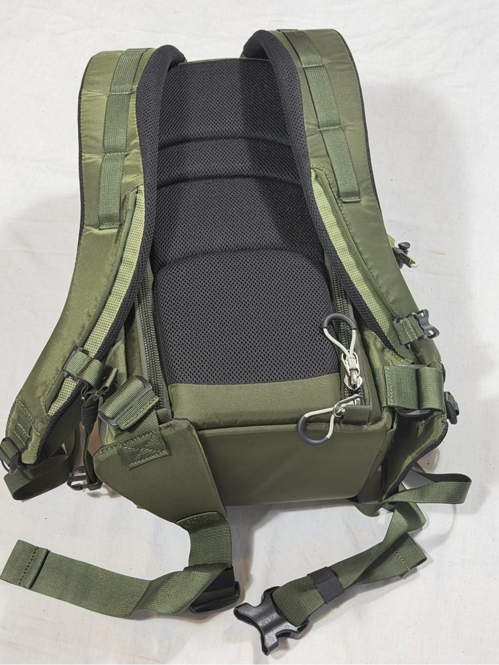 Think Tank MindShift BackLight Sprint 15L Camera Backpack Green Rain Cover - Picture 3 of 15